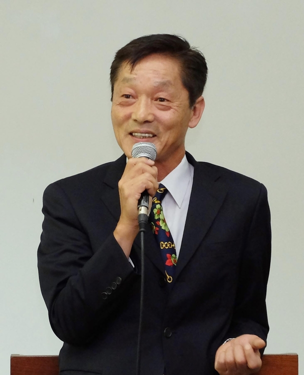 한우성 신임 재외동포재단 이사장은 24일 취임식에서 '섬기는 리서십'을 강조했다.