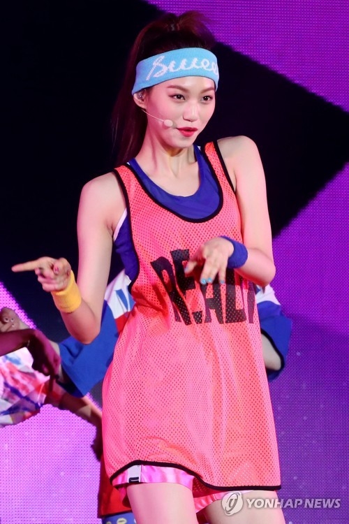 '수험생' 위키미키 김도연
