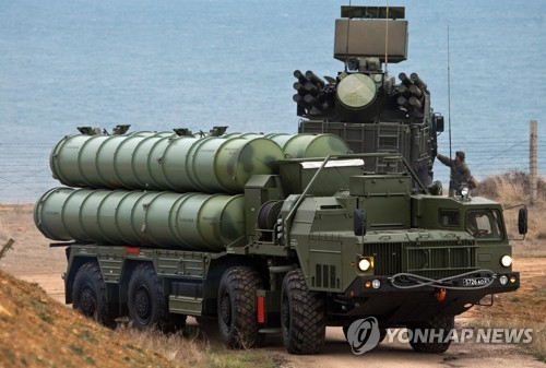러시아의 S-400 방공미사일 발사차량[이타르타스=연합뉴스]