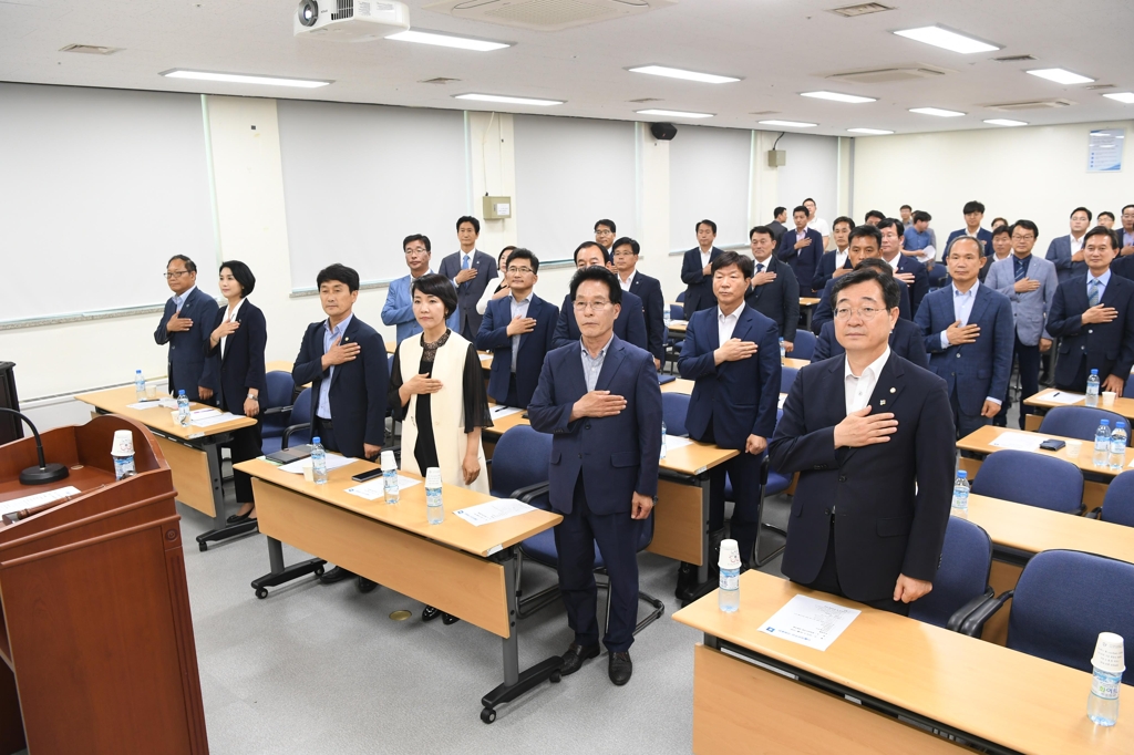 경남도의회 민주당 당선인 총회