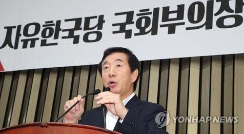 '난장판' 한국당 의총…고성에 인신공격성 발언 난무(종합) - 3