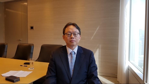 권영선 노무라증권 수석 이코노미스트