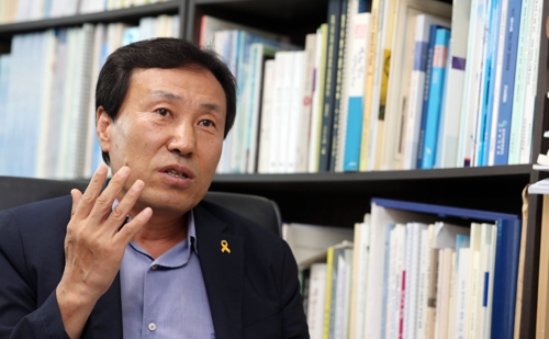 여수지역사회연구소 이영일(60) 소장