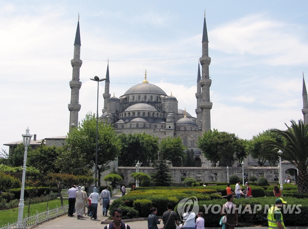 터키의 대표적인 사원 ‘블루 모스크’. 연합DB
