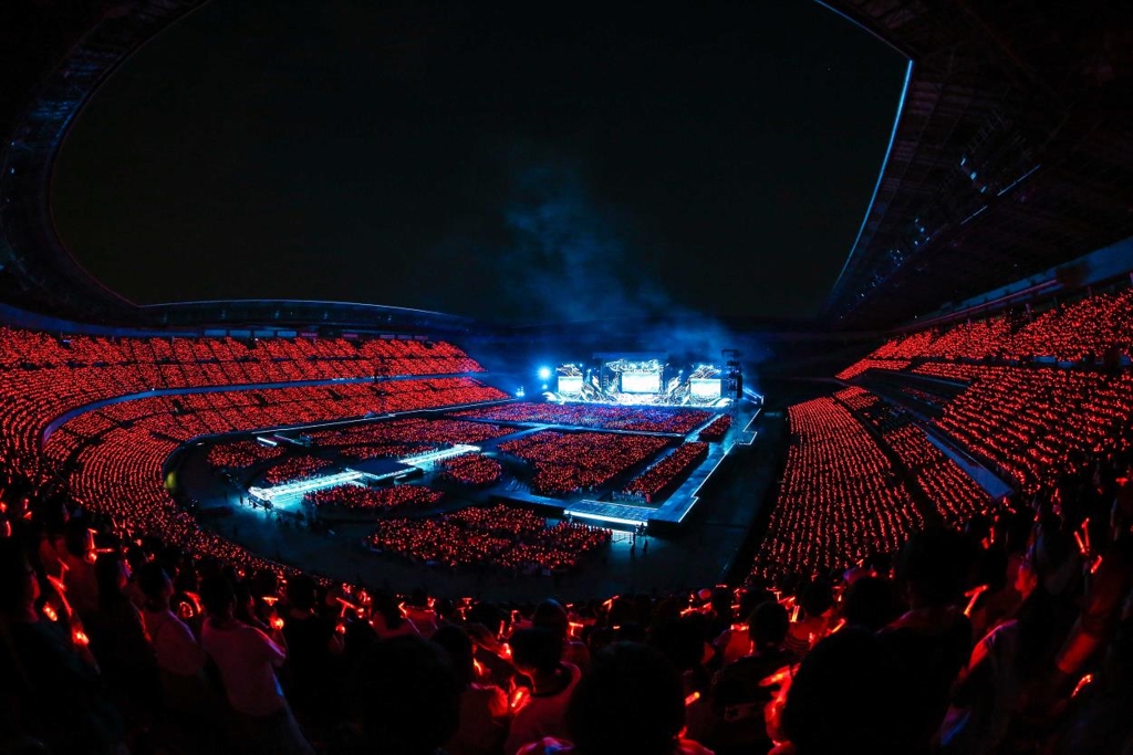 동방신기 닛산 스타디움 공연