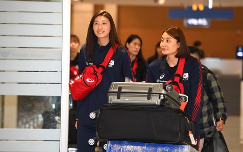 입국하는 김연경