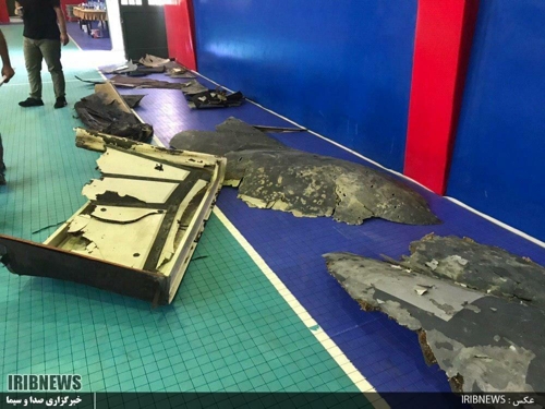 21일 이란 군이 공개한 미 무인정찰기 'RQ-4 글로벌 호크' 파편