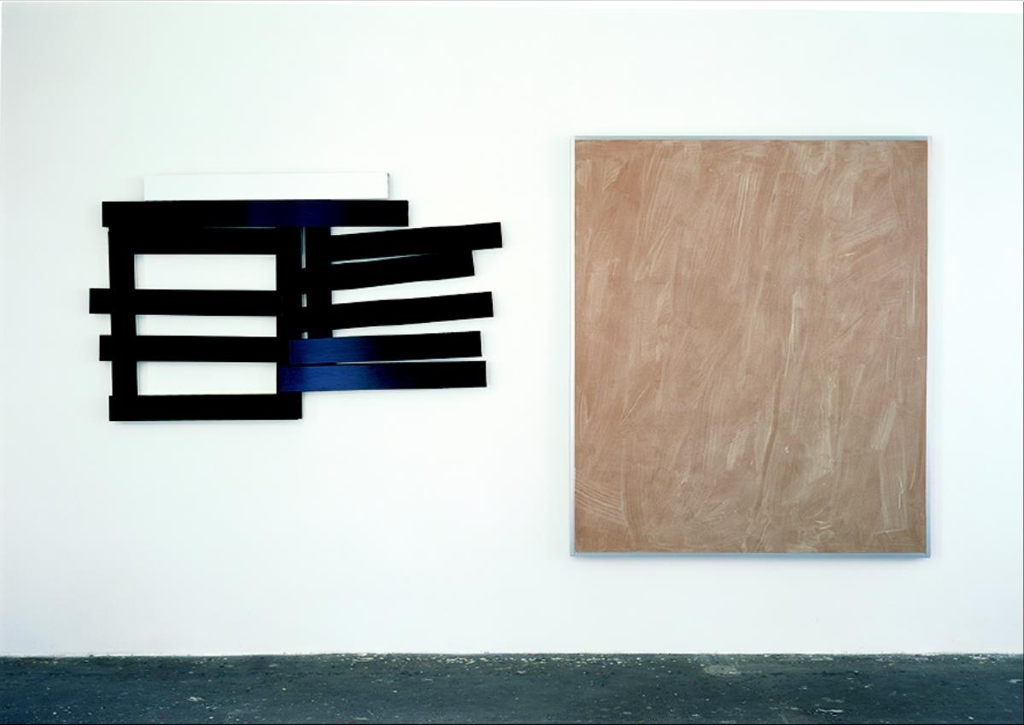 이미 크뇌벨, 나흐-로이히트-파르베-그룬, 알루미늄 등, 197×395.6×8cm, 2012