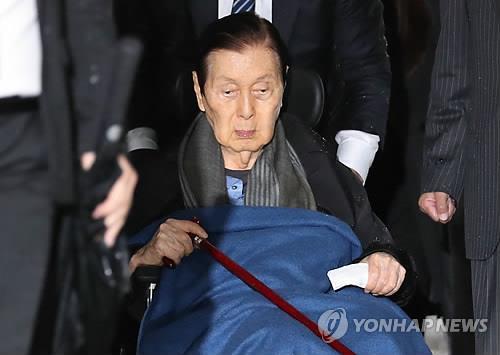 신격호 롯데 명예회장 형집행정지…"수형생활 어려운 건강상태" - 1