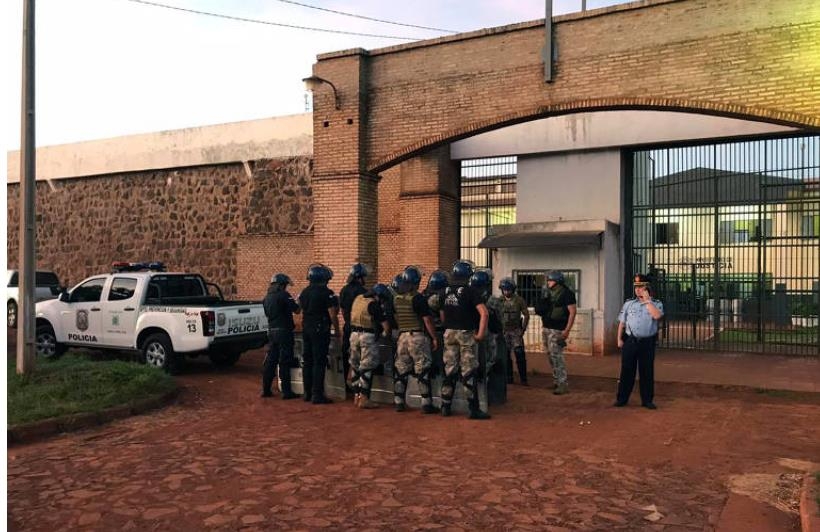 수감자 75명이 탈옥한 파라과이 페드로 후안 카바예로 시의 교도소 [브라질 뉴스포털 UOL]