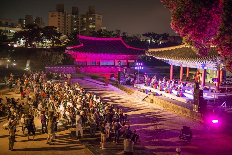 제주 목 관아 야간 공연