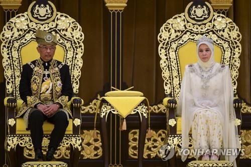 말레이시아 압둘라 국왕 부부
