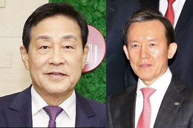 김정태 하나금융 회장(왼쪽)과 최현만 미래에셋대우 수석부회장