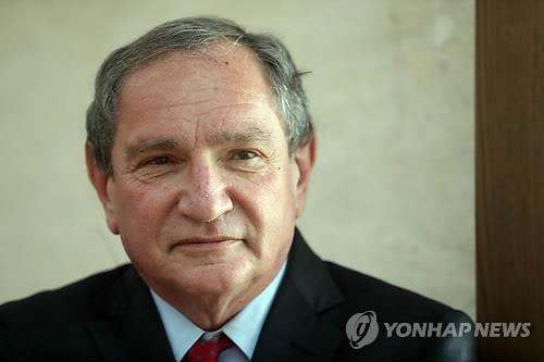 저자 조지 프리드먼