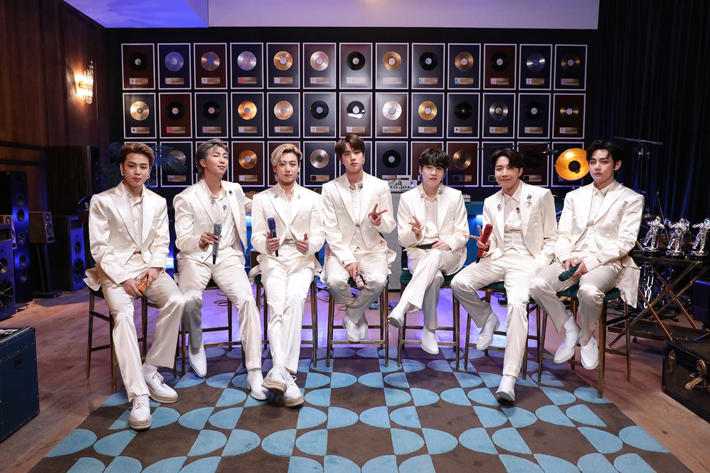 'MTV 언플러그드' 출연한 방탄소년단