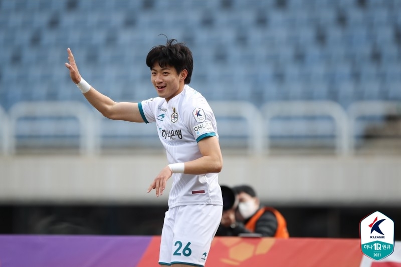 데뷔전에서 데뷔골을 넣은 대전하나시티즌의 신상은