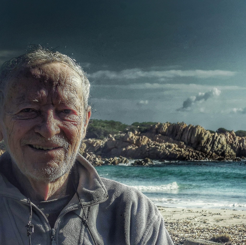 부델리섬을 떠나게 된 이탈리아의 '로빈슨 크르소'마우로 모란디(81)씨. [마우로모란디 페이스북. 재판매 및 DB금지]