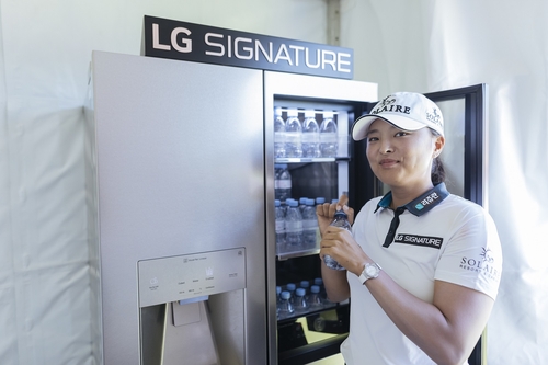 아문디에비앙챔피언십과 함께한 LG 시그니처