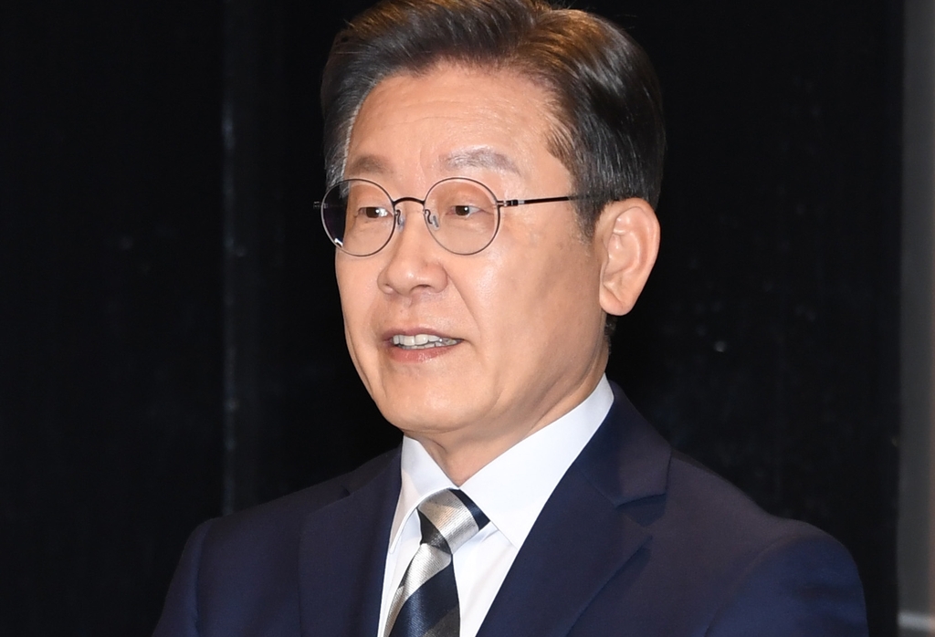 토론 준비하는 이재명 대선 후보
