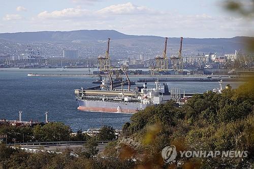 "美, 러시아산 원유 제재 집행 강화"…위반 의혹 업체 조사중