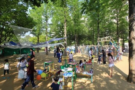 과천시, 환경보호 중요성 메시지 담은 어린이날 축제 개최 - 1