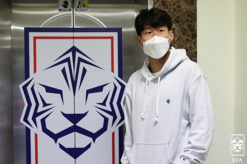 Son Heung-min está feliz de unirse a sus compañeros en los partidos de clasificación para el Mundial