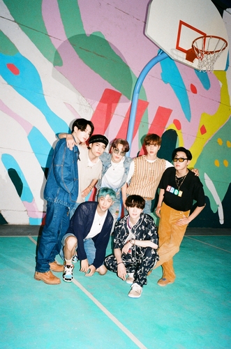 La foto, proporcionada por Big Hit Music, muestra al grupo masculino de K-pop BTS. (Prohibida su reventa y archivo)