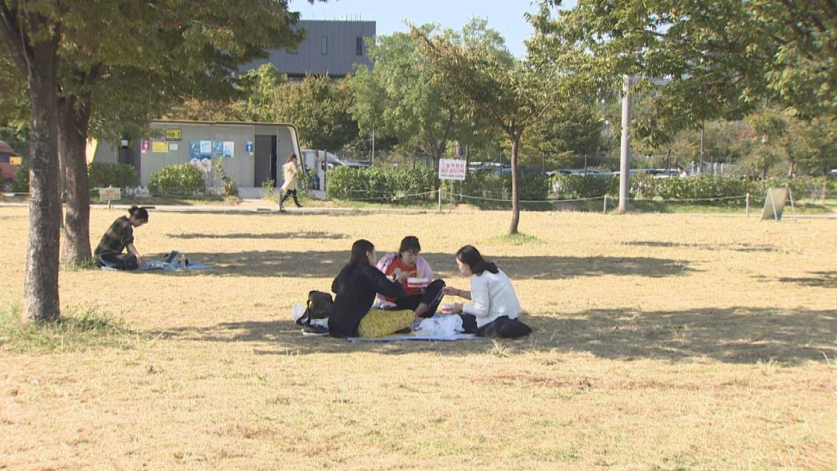 해안과 달리 내륙은 선선…곳곳서 가을 날씨 만끽
