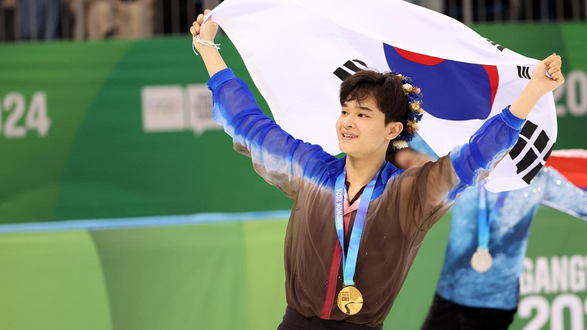 Gangwon 2024 : Kim Hyun-gyeom remporte l'or en patinage artistique masculin