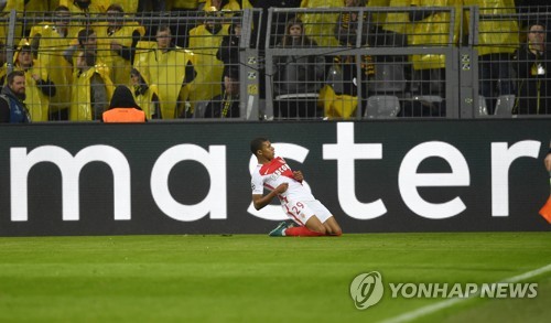 골을 터트리고 세리머니를 펼치는 킬리앙 음바페.(AP=연합뉴스)
