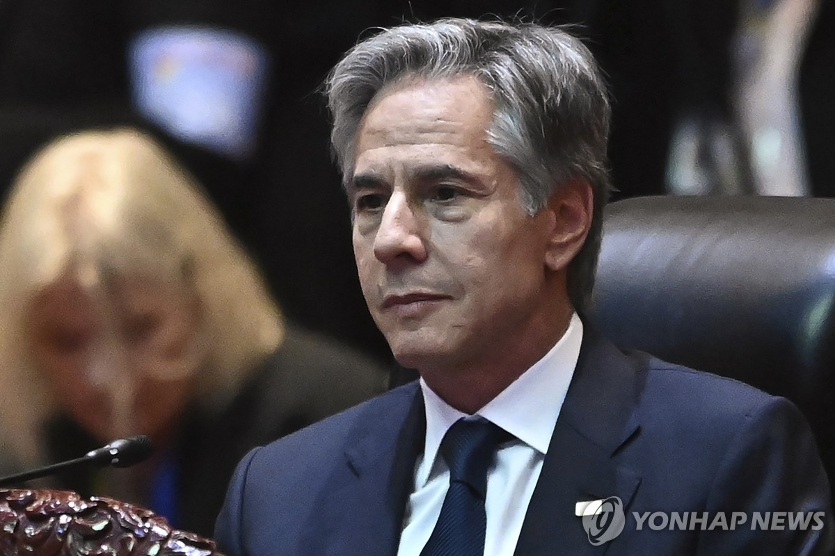 U.S. Secretary of State Antony Blinken attends the East Asia Summit in Vientiane on Oct. 11, 2024 in this pool photo released by the Associated Press. (Yonhap)