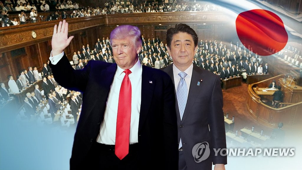 17일 회담하는 도널드 트럼프 미국 대통령 당선자와 아베 신조 일본 총리(CG)
