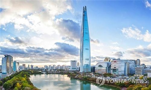 석촌호수에서 본 제2롯데(자료)