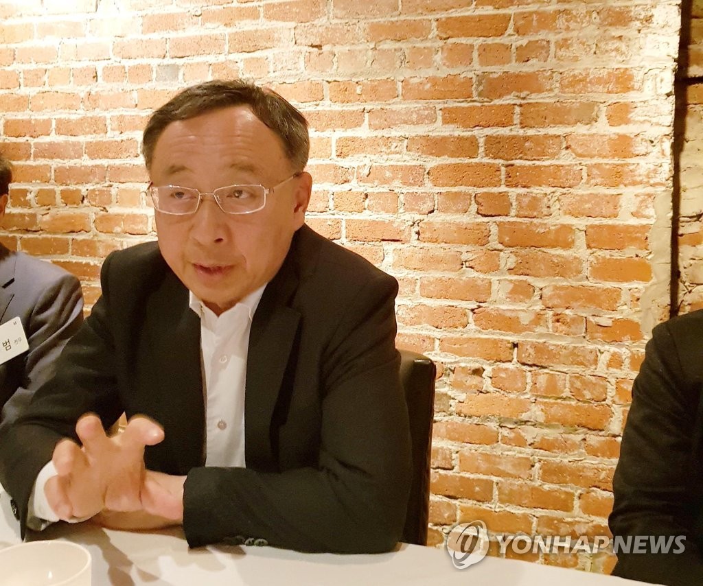 황창규 KT 회장