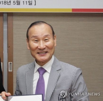 최병오 형지 회장