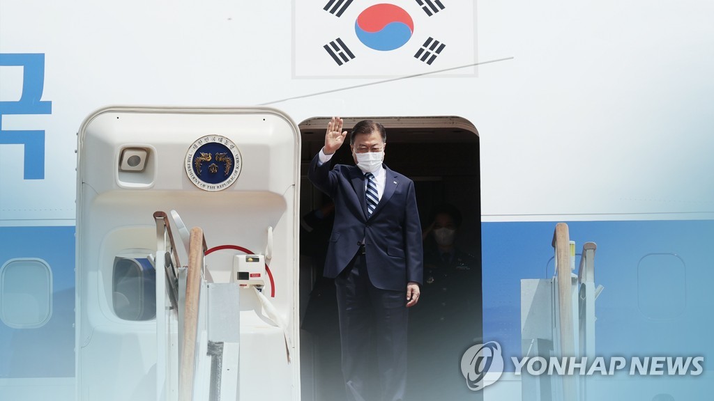 An image of President Moon Jae-in in a photo provided by Yonhap News TV (PHOTO NOT FOR SALE) (Yonhap)