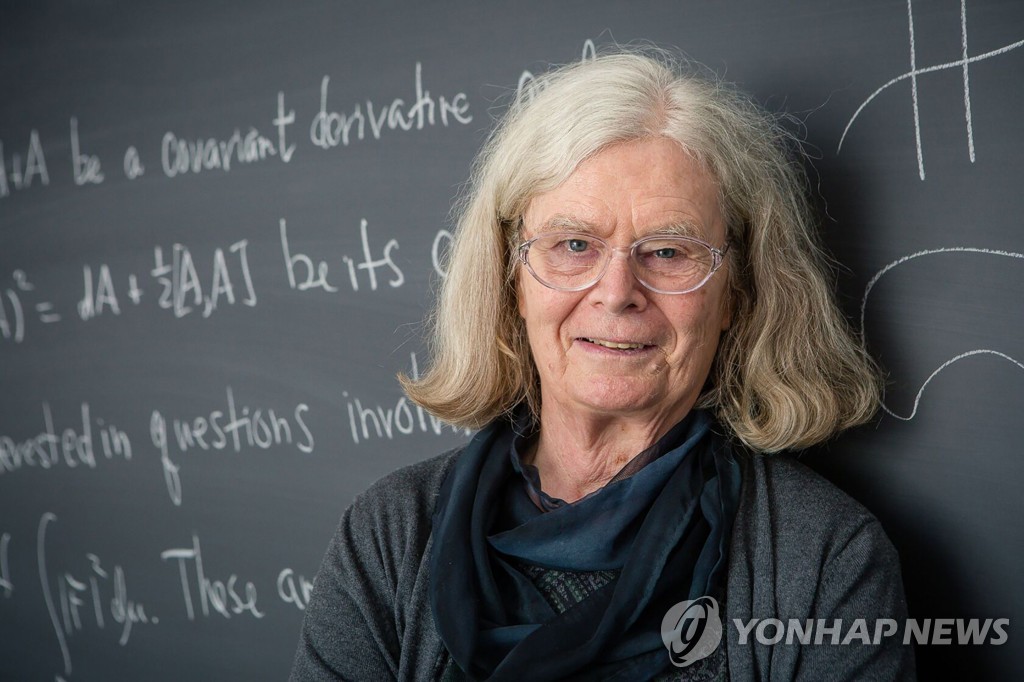 '수학의 노벨상' 아벨상 수상자 캐런 울렌베커(77) 오스틴대 명예교수