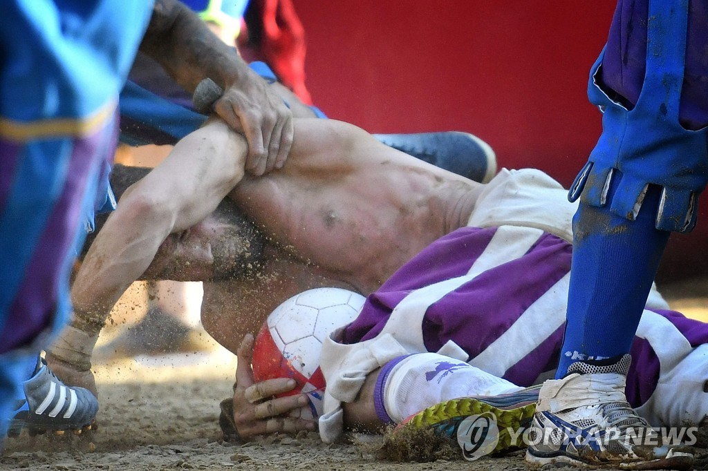 ITALY-FLORENCE-CALCIO-STORICO
