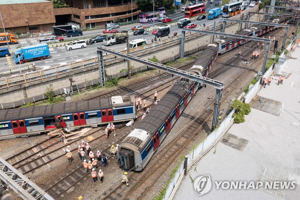 HONG KONG-TRANSPORT-ACCIDENT