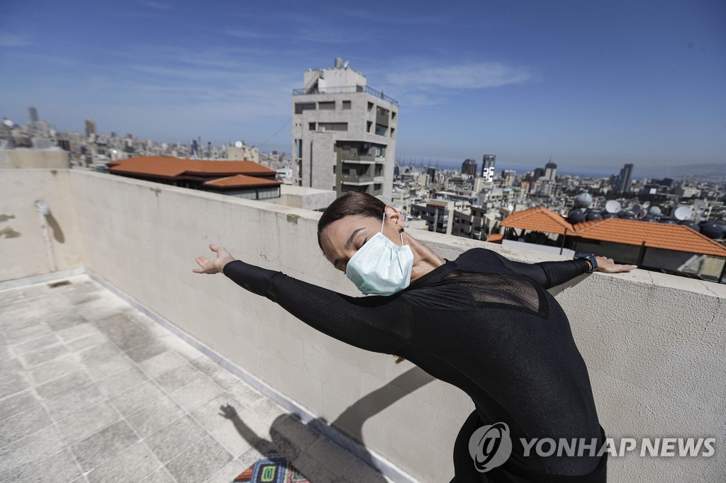 LEBANON-HEALTH-VIRUS-DANCE