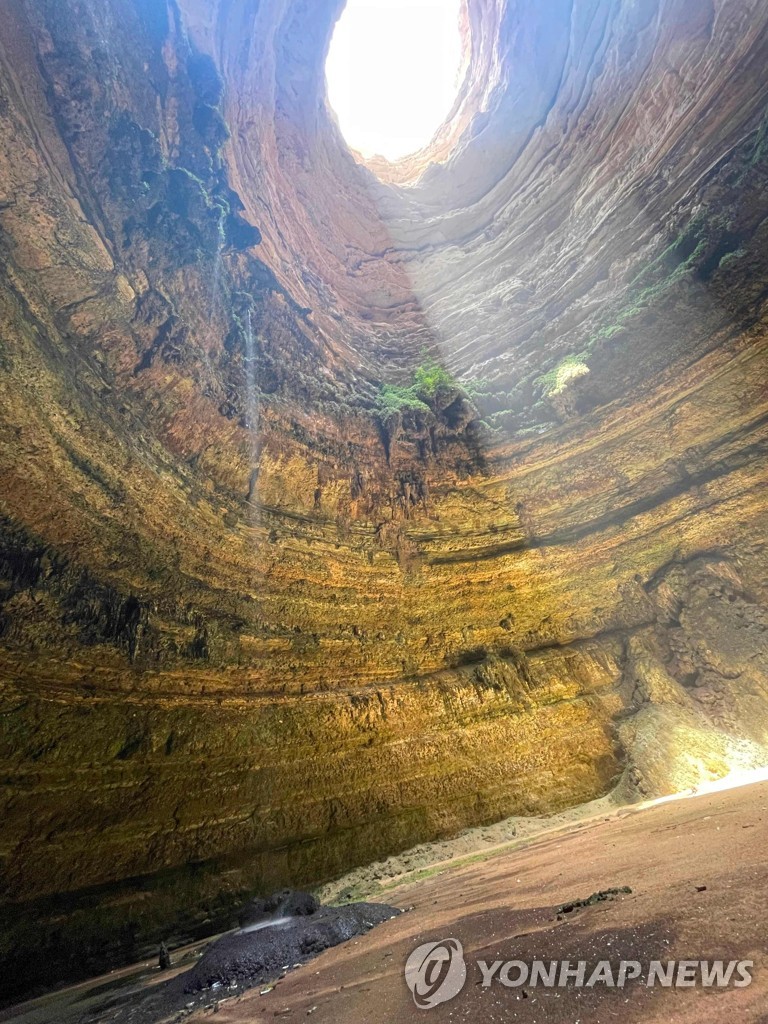 YEMEN-NATURE-GEOLOGY-CAVING-SPELUNKING