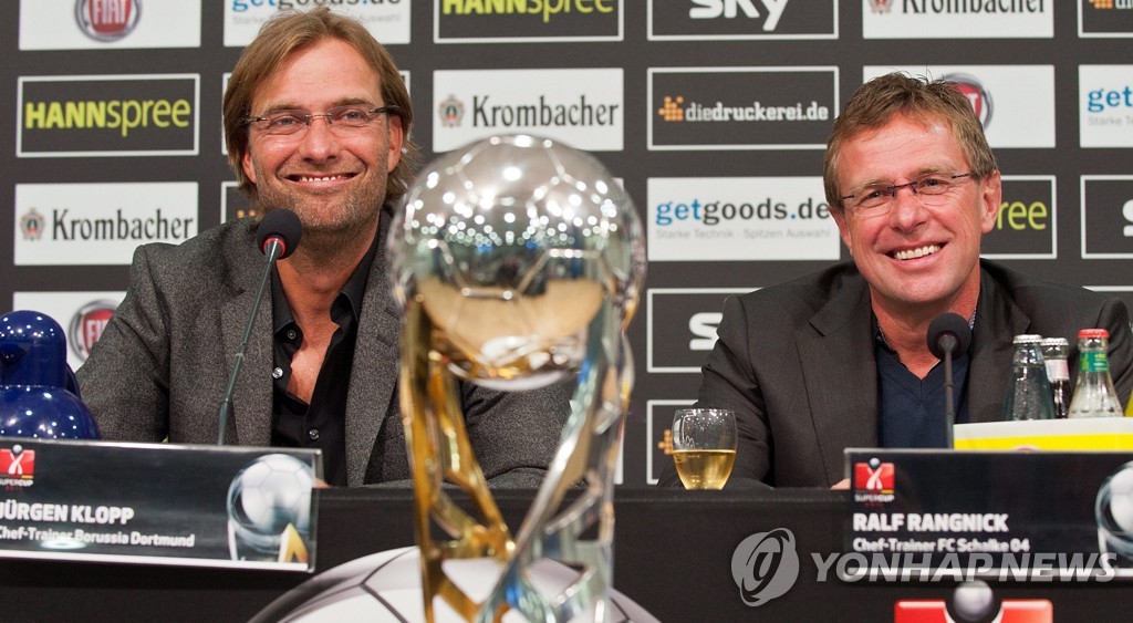 10년 전 독일 슈퍼컵 기자회견에 나선 클롭(왼쪽)과 랑니크