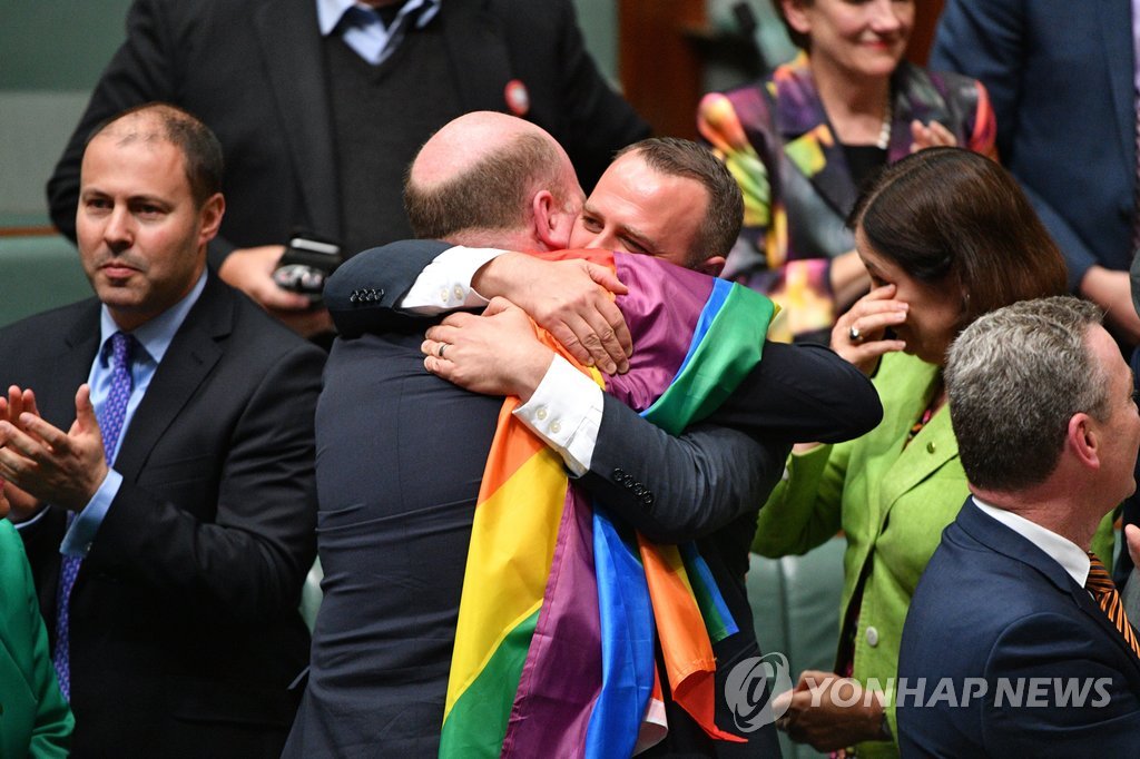 호주, 동성결혼 세계 26번째 합법화…1월9일부터 시행