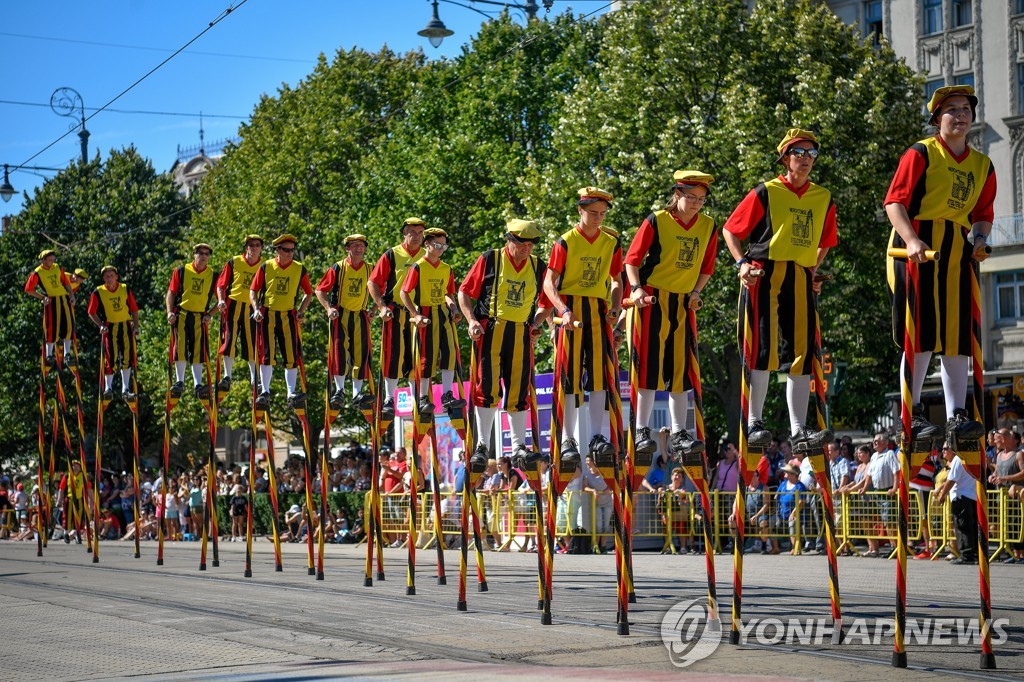 HUNGARY FLOWER FESTIVAL