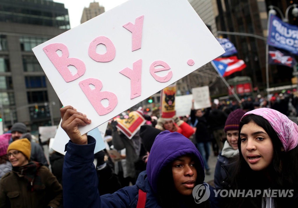 US-ANNUAL-WOMEN'S-MARCH-HELD-ACROSS-THE-COUNTRY