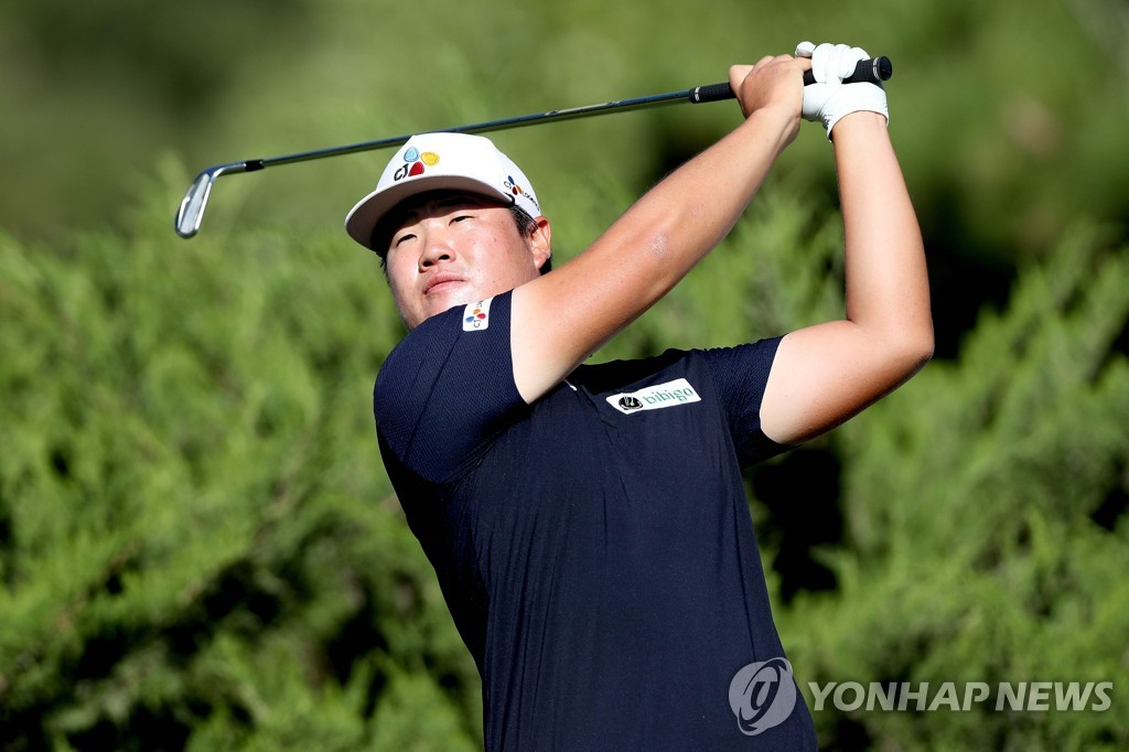 In this Getty Images photo, Im Sung-jae of South Korea tees off on the fourth hole during his practice round for the CJ Cup @ Shadow Creek tournament at Shadow Creek Golf Course in Las Vegas on Oct. 13, 2020. (Yonhap)