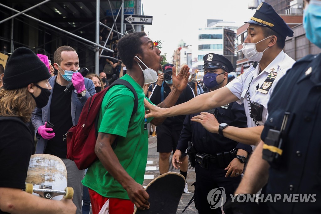 MINNEAPOLIS-POLICE/PROTESTS-NEW YORK