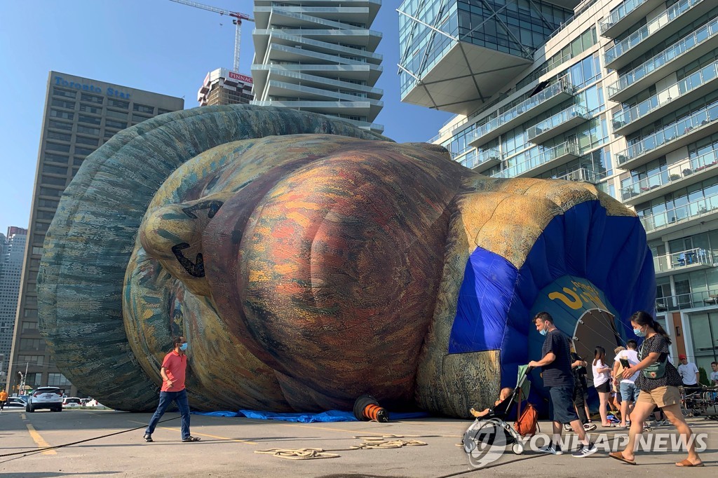 CANADA-VAN GOGH/