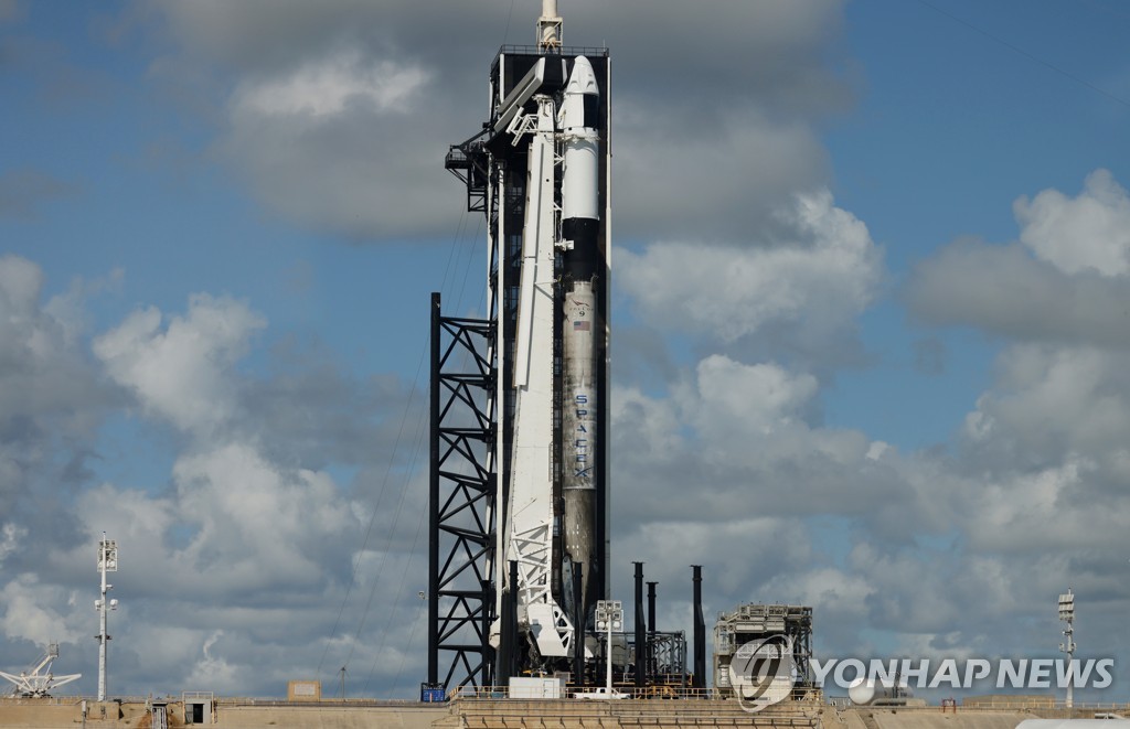 SPACE-EXPLORATION/SPACEX