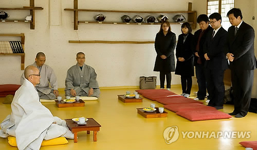 '봉은사 땅밟기' 관련자, 봉은사 찾아 사과